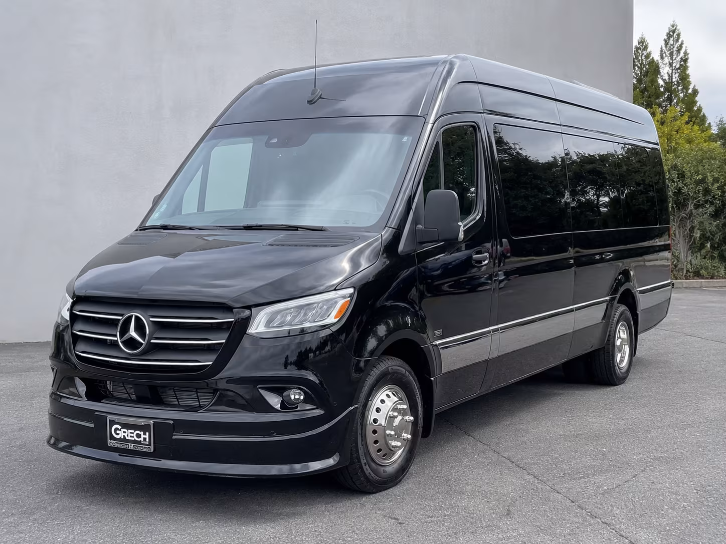 akron airport shuttle services your group can trust