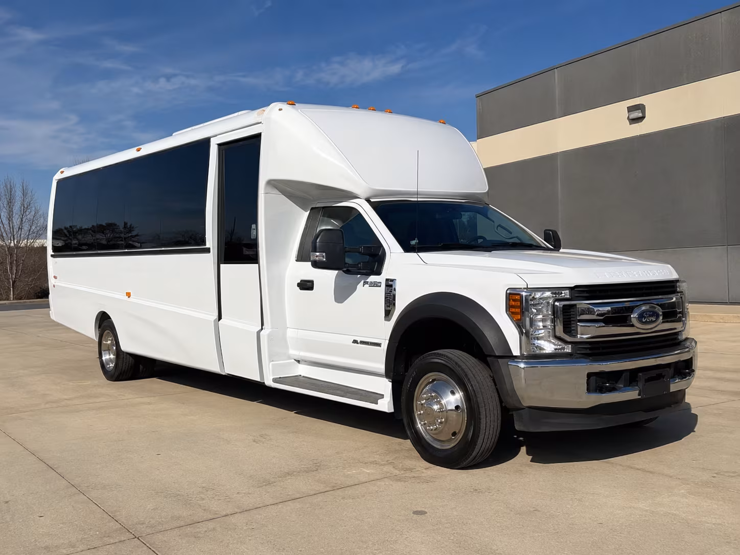 akron charter buses for akron students and chaperones