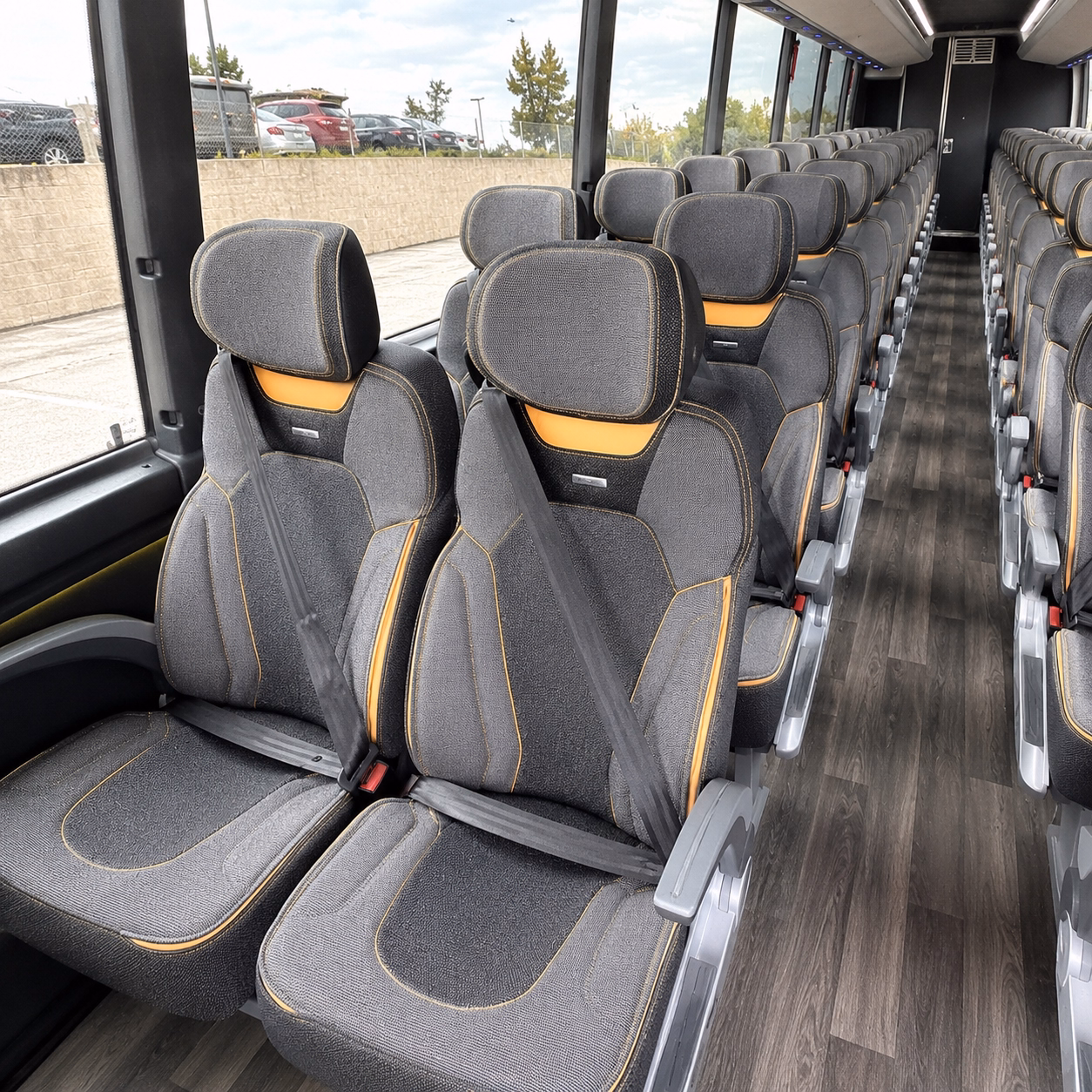 cleveland stress free employee shuttle bus rentals in cleveland