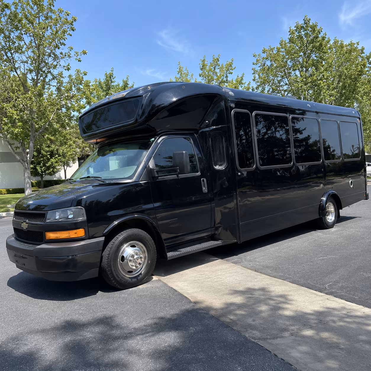 cuyahoga falls 15 passenger party bus