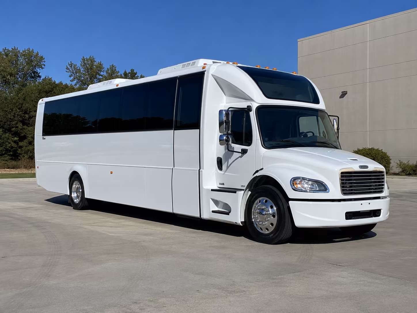 cuyahoga falls 28 passenger party bus