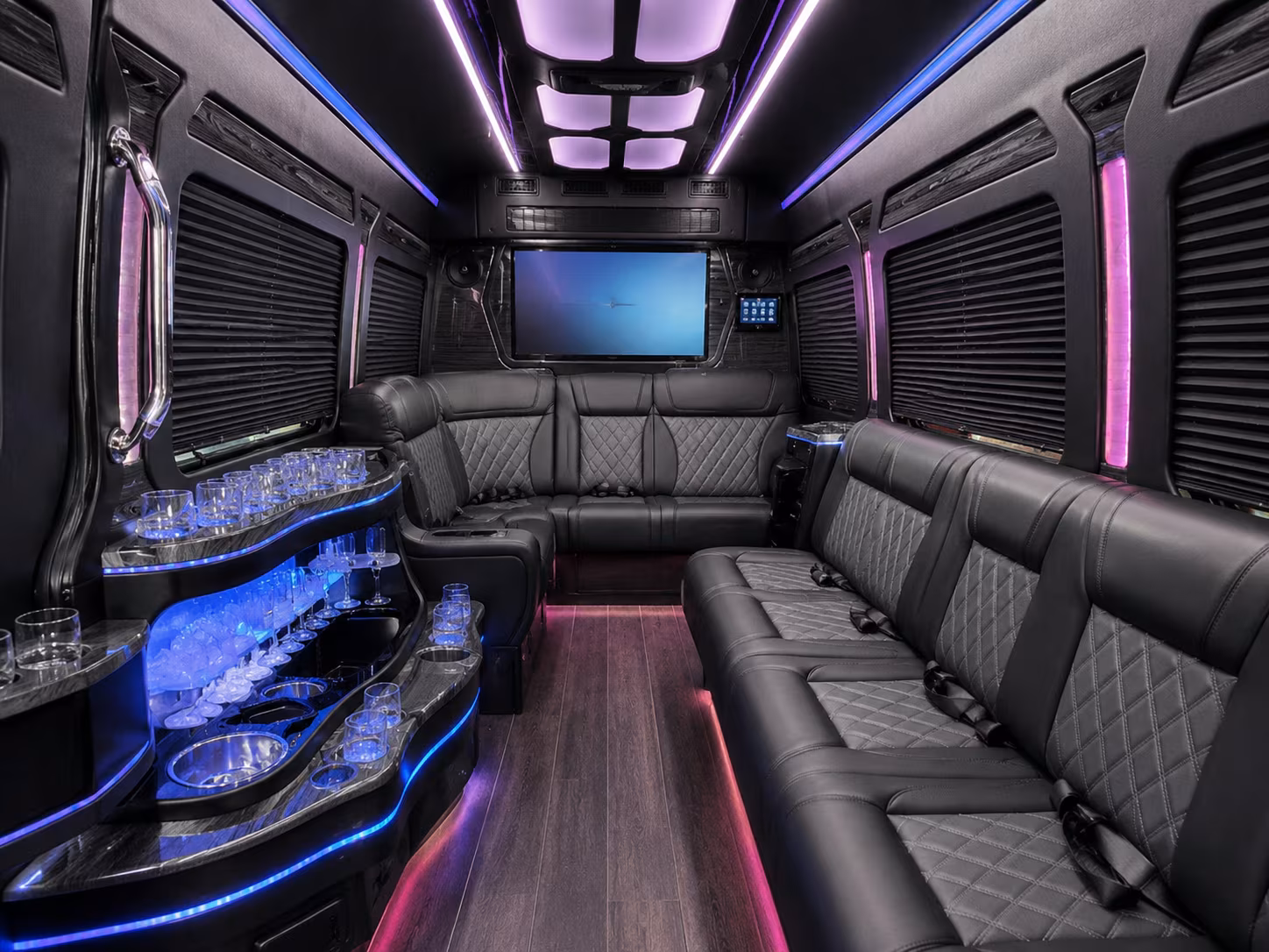 cuyahogafallscharterbuscompany com is the easy way to find prom and school event transportation in cuyahoga falls