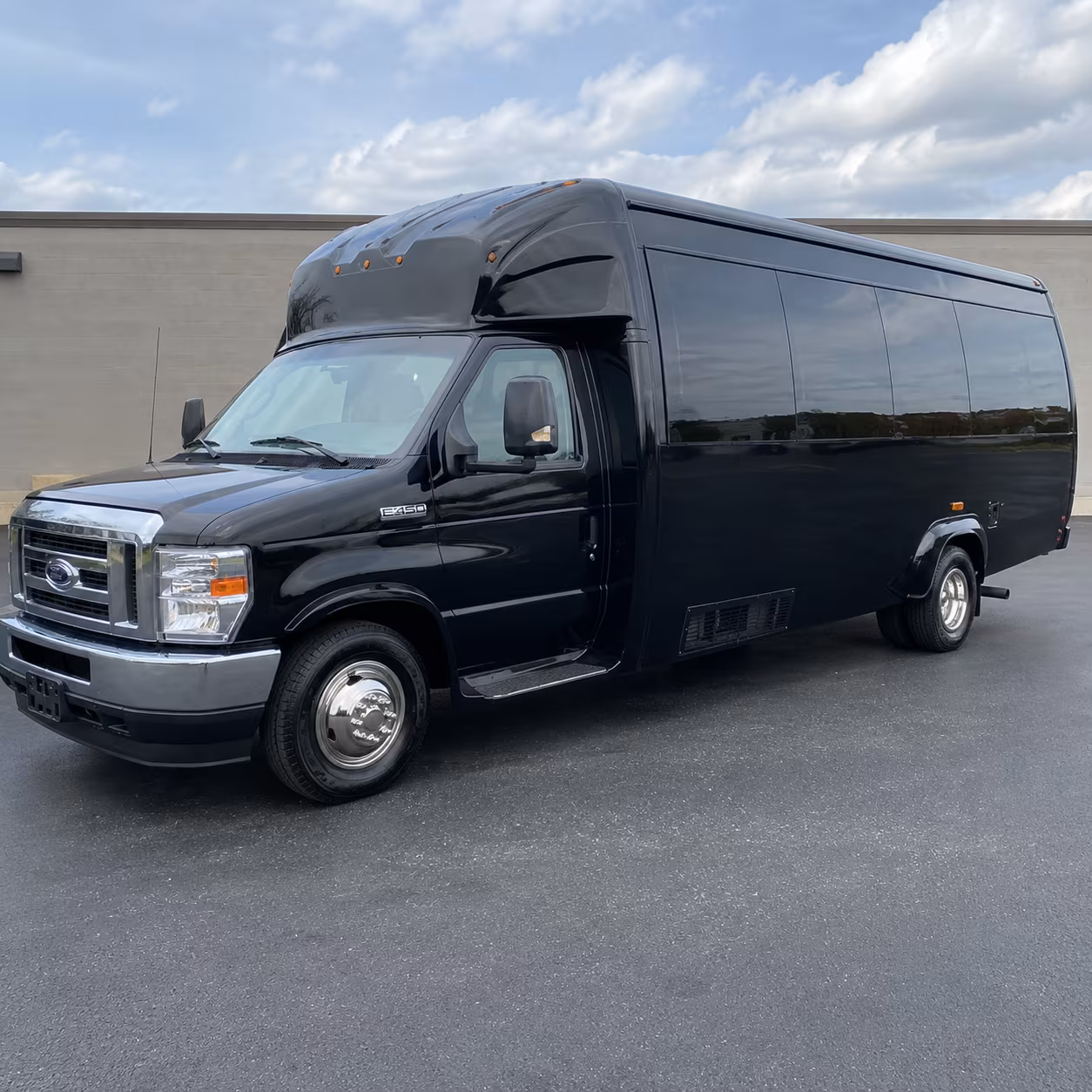 euclid bus rentals to euclid private events made easy