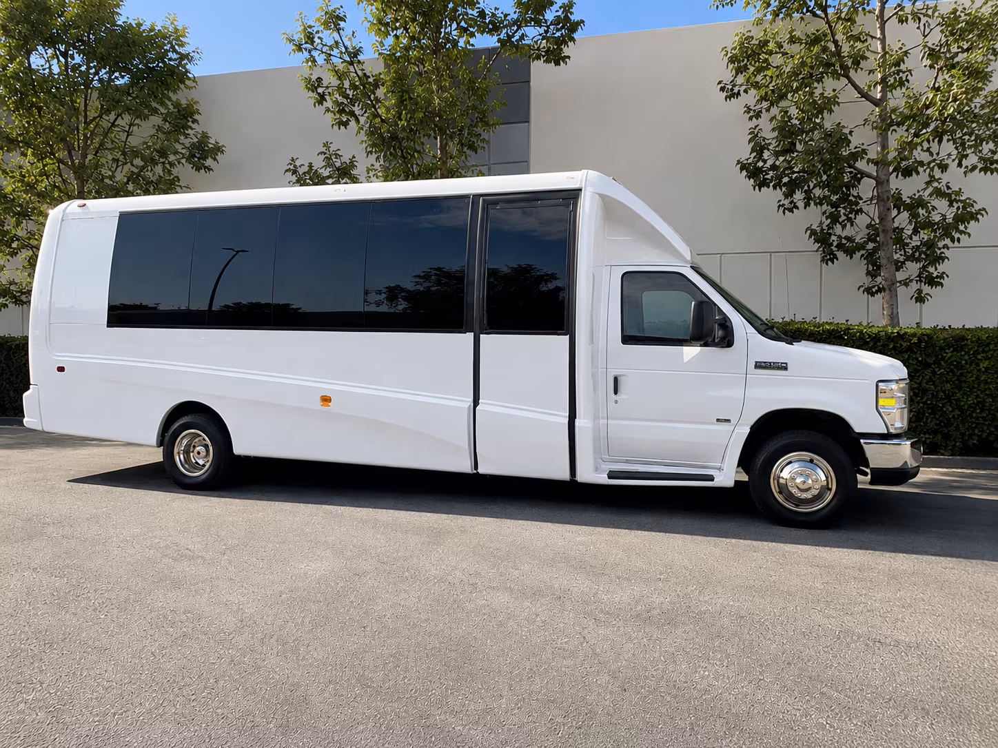 strongsville bus rentals
